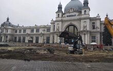 Фото 12: Реконструкція пл. Двірцевої: розпочалися роботи із заміни колектора на території біля автовокзалу