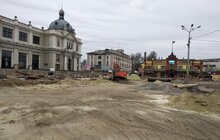 Фото 6: Реконструкція пл. Двірцевої: роботи з прокладання головного водогону завершили