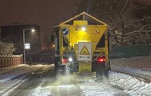 Фото 10: 84 одиниці спецтехніки та понад 1200 двірників прибирають місто від снігу