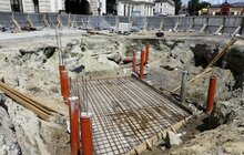 Фото 2: Реконструкція пл. Двірцевої: залито основу під фонтан