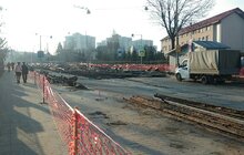 Фото 1: На вул. Шевченка триває демонтаж трамвайної колії і дорожнього покриття