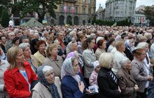 Фото 4: У Львові моляться за мир і ласку для України