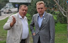 Фото 7: На вул.Миколайчука міняють аварійну тепломережу