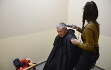 Фото 9: Місто втретє організувало масштабний захід з надання санітарно-гігієнічних та супутніх послуг бездомним людям
