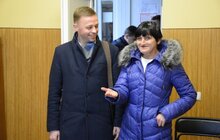 Фото 7: Помилися, поїли, отримали одяг і допомогу: місто знову організувало масштабний захід для безхатьків