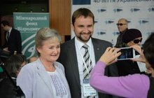 Фото 17: Ювілейний форум з нагоди 40-ліття Української Гельсінської групи та ІІ Кримський форум