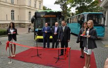 Фото 9: Тролейбус, який презентують на «Львівському товаровиробнику», вже наступного тижня передадуть місту