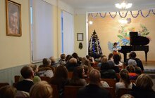 Фото 4: Місто Львів придбало для Винниківської мистецької школи рояль