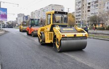 Фото 7: Роботи з асфальтування пр.Червоної Калини триватимуть ще тиждень