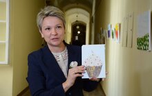 Фото 6: У Львові діти зі СМА створили картини на підтримку Вікторії Полюги: їх можна придбати, щоби врятувати дитину
