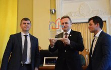 Фото 3: Львову вручили відзнаку «Молодіжна столиця України»