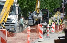 Фото 8: Ремонт вул. Б. Хмельницького: на ділянці від вул. Липинського до вул. Кукурудзяної вже нанесено два шари асфальту