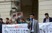 Фото 24: Сьогодні у Львові студенти різних вишів взяли участь в масштабній акції солідарності із бранцями Кремля «Хода солідарності. Волю заручникам Кремля!»