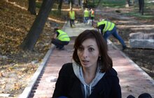 Фото 18: У Личаківському парку тривають ремонтні роботи: облаштовують центральну алею та велодоріжку