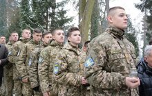 Фото 17: На Личаківському кладовищі вшанували пам’ять учасників бою під Крутами