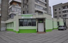 Фото 1: «Ми наші медичні установи повинні робити привітними для мешканців міста», - А. Садовий про відкриття нової амбулаторії сімейної медицини