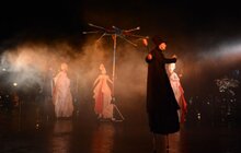 Фото 6: Відкриття Чемпіонату світу з шахів серед жінок завершила вулична вистава від театру «Воскресіння»