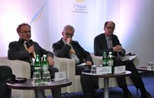 Фото 11: «Важливо, щоб усі наші напрацювання Уряд ввів у життя до 25 травня», - А.Садовий під час ІІ Форуму місцевого самоврядування