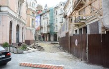 Фото 1: На вул. Руданського розпочато капітальний ремонт: після завершення робіт вулиця буде пішохідною