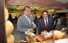 Фото 8: Сьогодні в приміщенні Палацу мистецтв розпочалась щорічна виставка-ярмарок «Львівський товаровиробник»