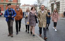 Фото 2: Міський голова Львова разом з юними «посадовцями» оглянув будівництво Молодіжного центру