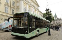 Фото 10: Міський голова Андрій Садовий дав старт Електромобільному Марафону «Львів – Монте-Карло»