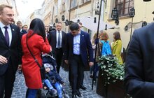 Фото 9: Прем’єр-міністр України Володимир Гройсман прогулявся Львовом