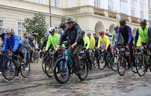 Фото 10: Мер Львова стартував разом з учасниками веломарафону «Львівська Сотка. Осінь»