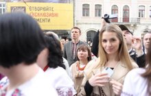 Фото 11: «Вишиванка об’єднує всіх українців і всіх класних людей у світі», — А. Садовий