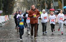 Фото 8: Мер Львова зі синами в рамках півмарафону пробігли в дистанції 2 км
