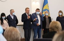 Фото 1: З нагоди Дня вчителя у Львові нагородили 55 найкращих працівників освіти