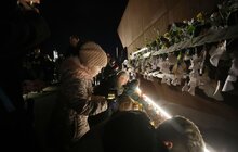 Фото 8: Промені світла і сотня запалених свічок: у Львові вшанували пам’ять Героїв Небесної Сотні