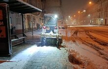 Фото 9: Львів засніжило: цієї ночі місто прибирало 68 одиниць техніки та понад 1 тис двірників