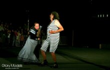 Фото 57: Відкриття фестивалю «Золотий лев» вуличною виставою «Вишневий сад» за п'єсою А. П. Чехова