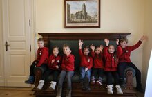 Фото 4: До львівської Ратуші завітали школярі зі «Школи вільних і небайдужих»