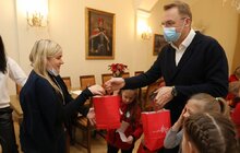 Фото 13: До львівської Ратуші завітали школярі зі «Школи вільних і небайдужих»