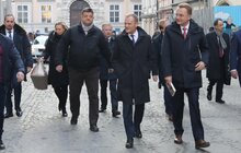 Фото 4: Дональд Туск розпочав візит до Львова з відвідин Ратуші