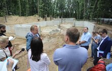 Фото 3: Міський голова Львова провів виїзну нараду на місці осучаснення інфраструктури в Музеї народної архітектури та побуту