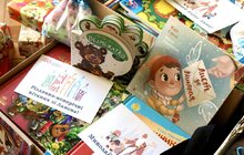 Фото 2: Різдвяні подарунки для дітей з Нікополя: Львівська муніципальна бібліотека та благодійники об’єдналися, щоб створити дітям свято 