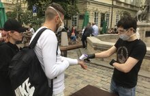 Фото 6: Сьогодні з обіду спеціальні моніторингові групи будуть перевіряти роботу літніх майданчиків та терас