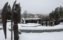 Фото 6: У День Збройних Сил України у Львові вшанували пам’ять полеглих Героїв
