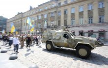Фото 10: На пр. Свободи відбулося урочисте проходження з нагоди Дня Героїв