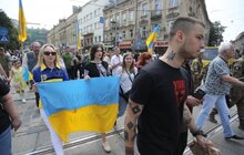 Фото 12: На пр. Свободи відбулося урочисте проходження з нагоди Дня Героїв