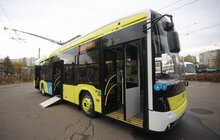 Фото 2: Мер Львова оглянув перші 10 нових тролейбусів виробництва «Електрон»