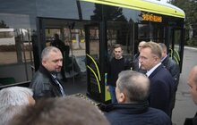 Фото 13: Мер Львова оглянув перші 10 нових тролейбусів виробництва «Електрон»