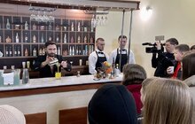 Фото 9: Майстер-класи, бармен-шоу та кулінарні ігри: школярам в цікавий спосіб розповіли про навчальні програми львівських училищ
