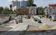 Фото 22: Облаштування квазікільця на вул. Шевченка: переключення водопроводів, асфальтування, стелення бруківки