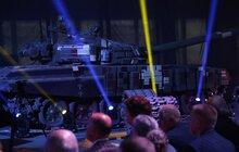 Фото 14: У Львові відзначили День Європи на бронетанковому заводі