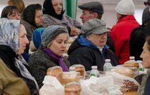 Фото 2: У Львові для найбільш потребуючих провели спільні святкові сніданки