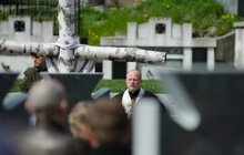 Фото 5: У Великодню неділю у Львові спільно помолились за загиблих воїнів АТО
